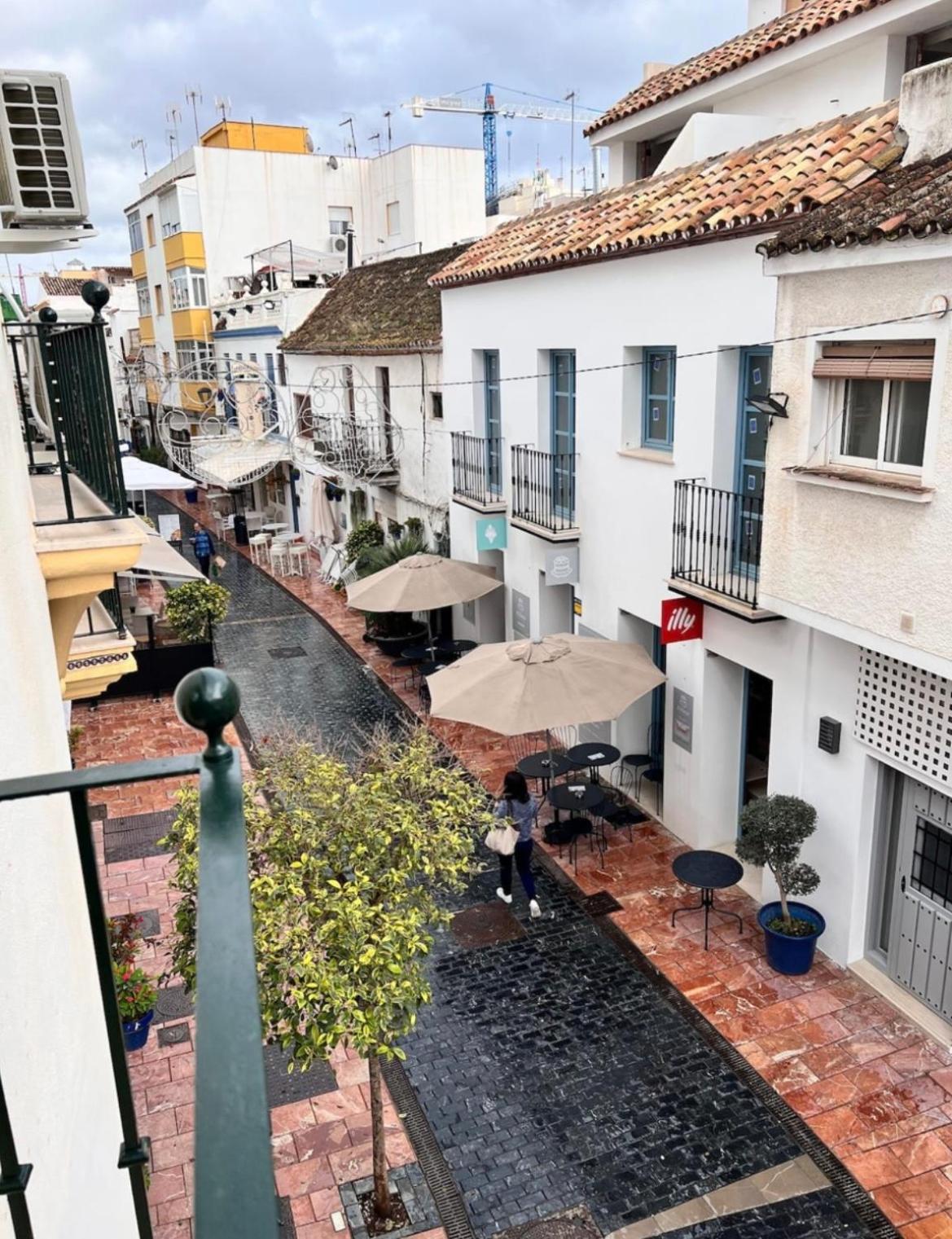 Piso Moderno En El Centro Historico A 3 Min Del Mar Διαμέρισμα Εστεπόνα Εξωτερικό φωτογραφία